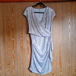 Grace Karin beauitful silver sequence dress size 8